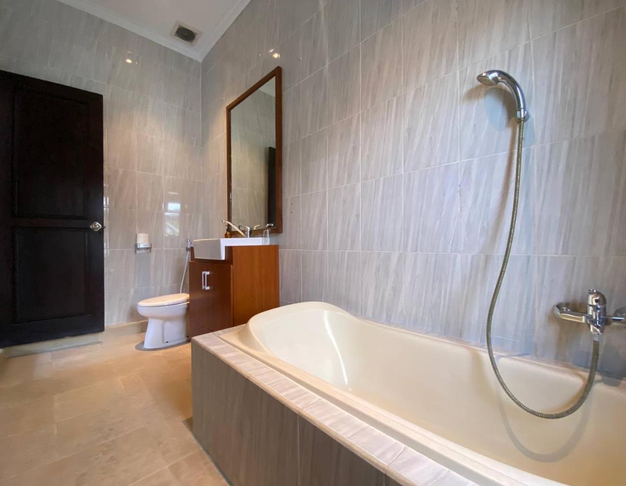 Villa Mayu Dedaries 세미냑 외부 사진